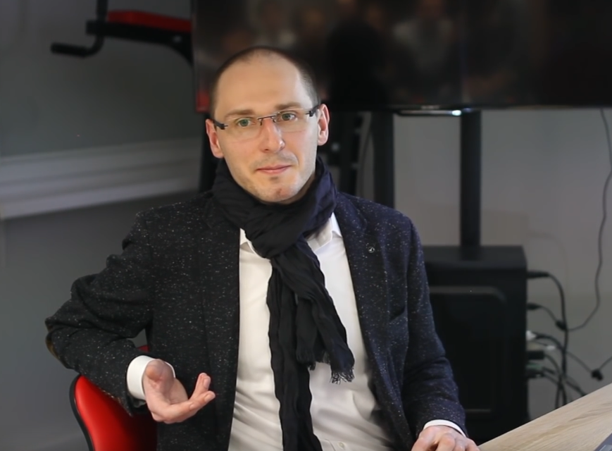 Eksperci 9 facjata